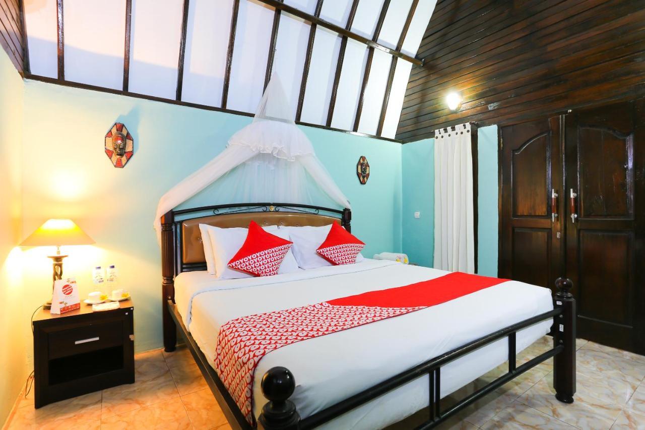 Oyo 1365 Sunrise Lumbung Hotell Gili Trawangan Eksteriør bilde